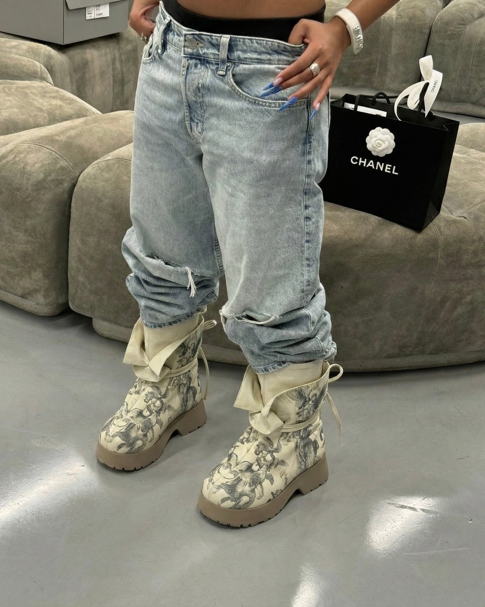 Boots Angels dust bag 