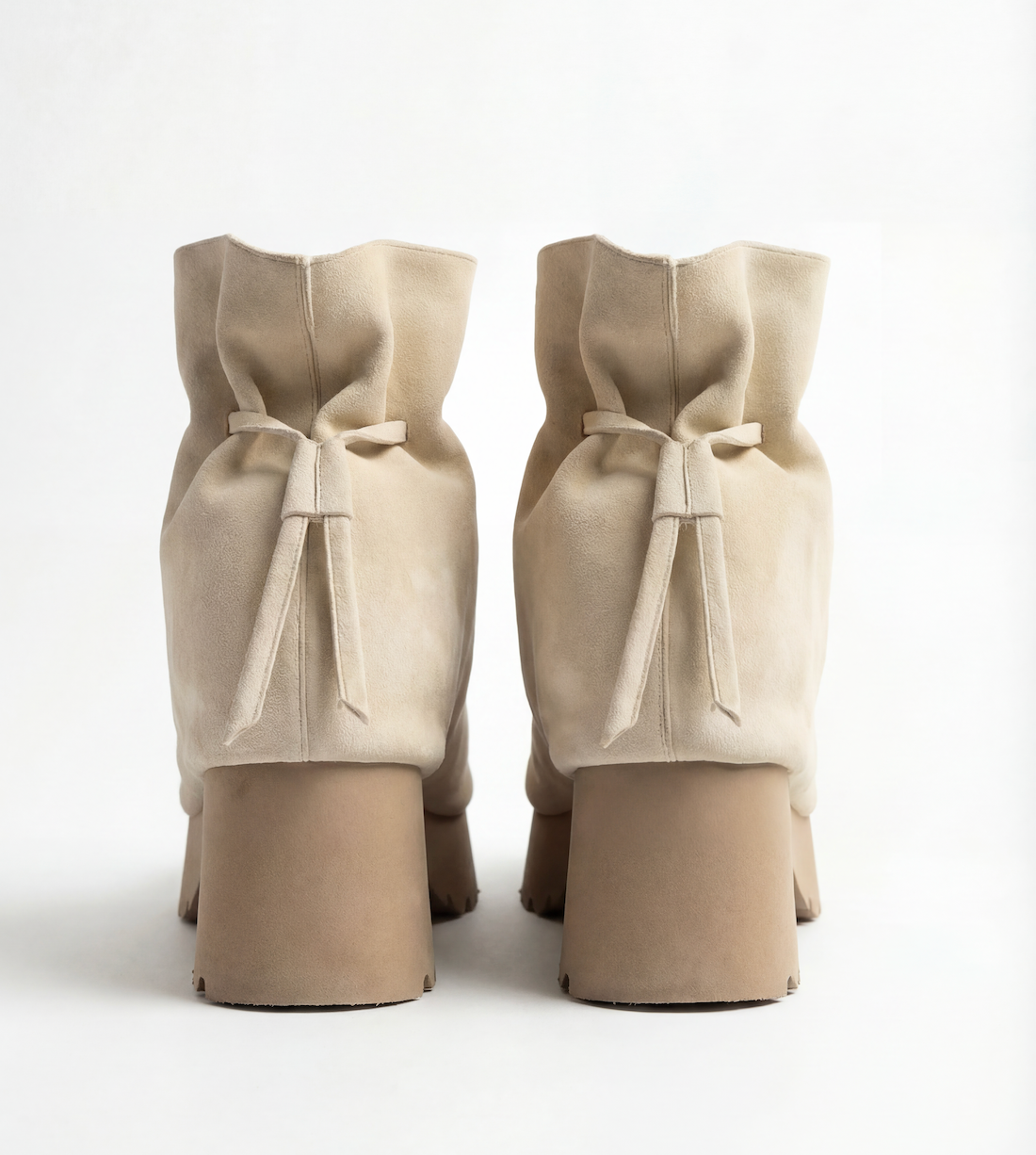Boots Cream Dust Bag 