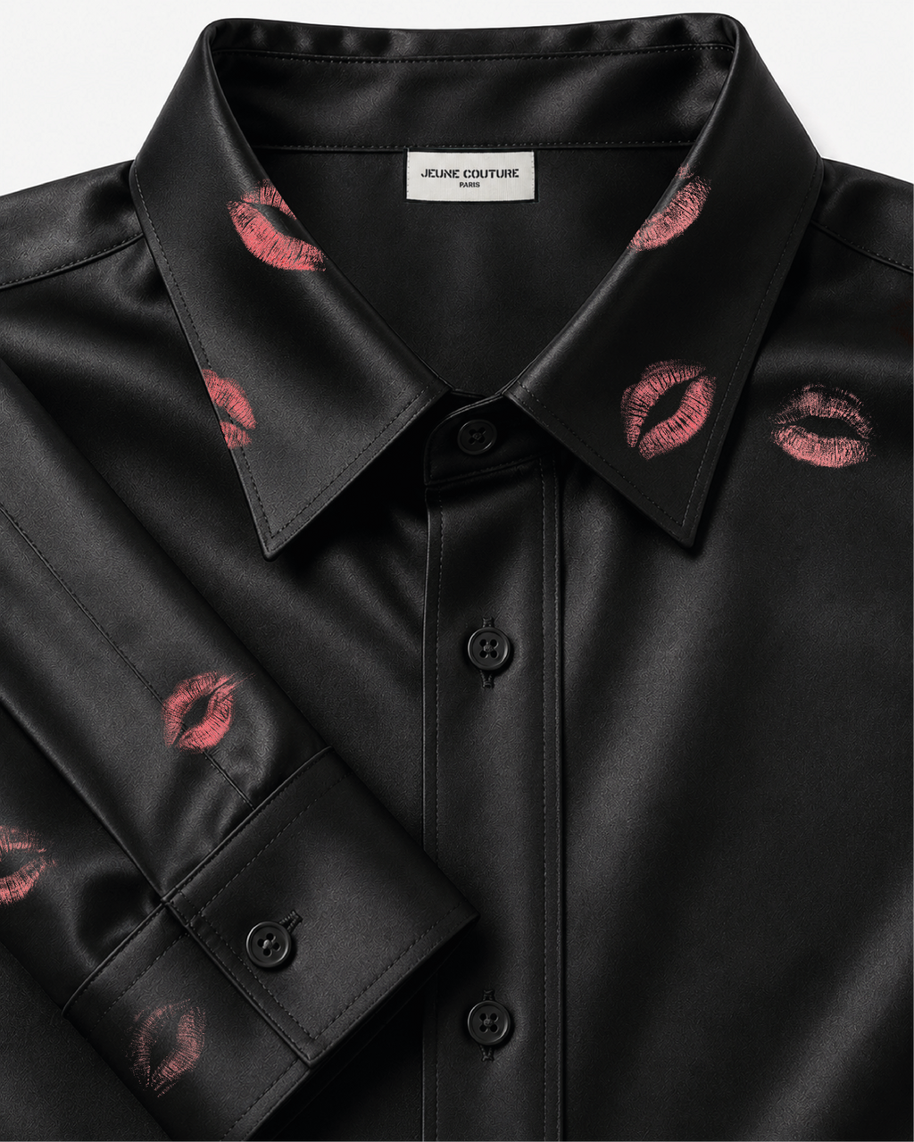 Black kiss shirt